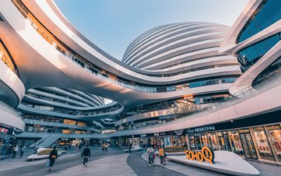 Multinationals tread cautious path in China boycott